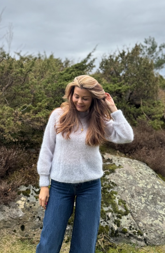 Petrolia genser lys blå M